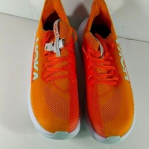 New, Hoka Running Carbon X Long Distance Men Yellow/Orange Size 12D Shoes.
